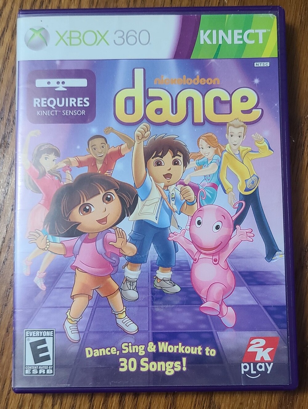 Xbox 360 Nickelodeon Dance Video Game – 2011